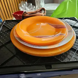 assiettes plates