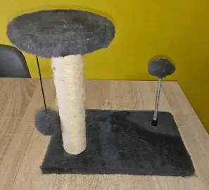 Petit griffoir a chats