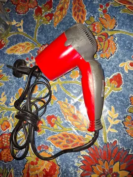 petit sèche cheveux