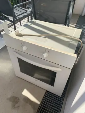 Four encastrable