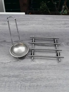 Dessous de plat et repose cuillère.