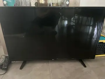 télé