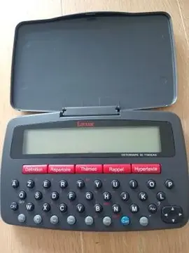 dictionnaire électronique