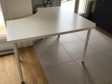 Bureau d’angle IKEA