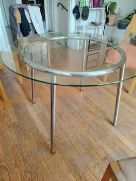 table à manger en verre