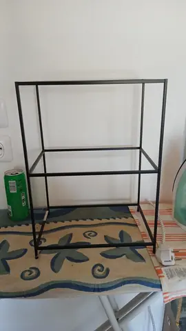 petit etagere