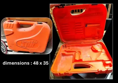 valise vide d'outillage