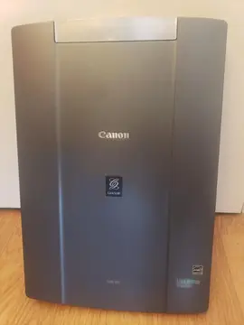 Scanner CANON LIDE 210