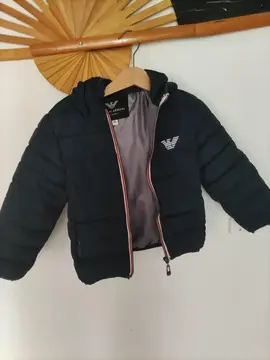 Petite veste d'hiver. ( Giorgio Armani) 2-3ans.
