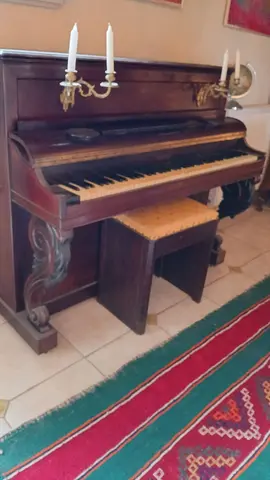 piano droit