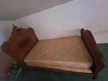 Lit en bois