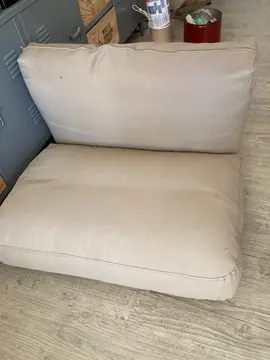 2 gros coussins