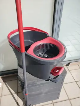 BALAI SERPILLIERE VILEDA