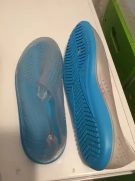 chaussons de piscine en 35