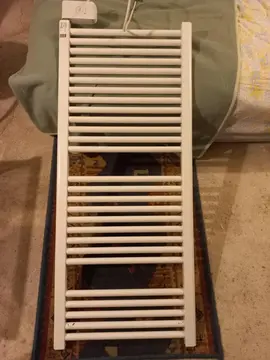 Radiateur électrique sèche-serviette