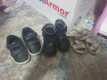 lot chaussures fille T/21-22
