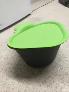poubelle à déchets tupperware