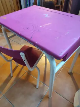 Table et chaise assortie