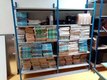 Donne manuels scolaires de collège, toutes discipines