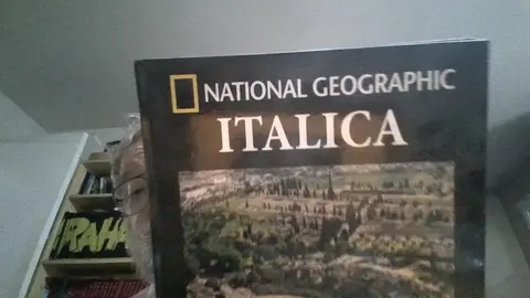 livre archéologie environ 40 National Géographic