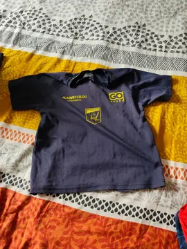 t.shirt 8/10