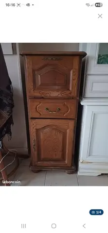 meuble en bois massif