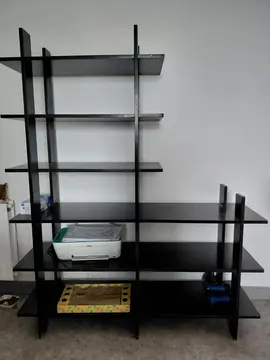 étagère bois noir
