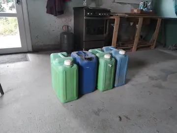 bidons