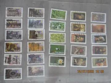 27 timbres oblitérés de France - 3 séries