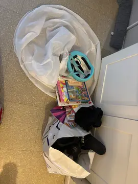 vêtements jouets