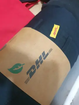 lot Vêtements DHL T/M-L