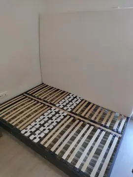 lit 140*190cm matelas et sommier