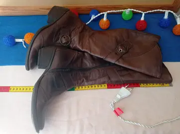 bottes en cuir taille 35 36