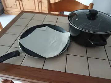 poêle a crêpes + friteuse