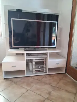 meuble tv bois blanc et vitree