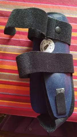 Orthèse pour cheville droite (taille 2)