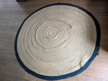 Tapis rond 160cm à restaurer