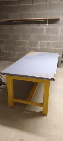 Grande table en bois