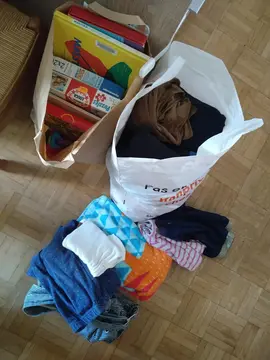 lot de vêtements femme t38/40 et enfants 4/6 ans