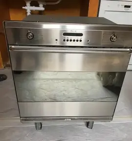 four encastrable Smeg