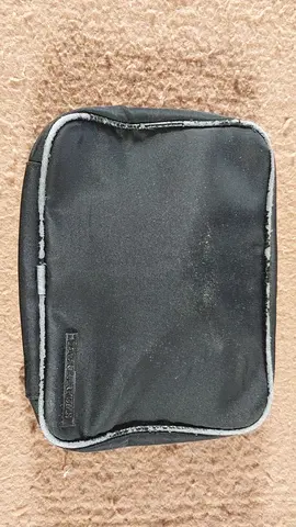 Grande trousse de toilette