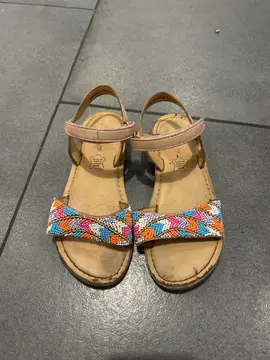 sandales filles taille 30