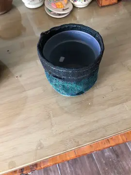 Cache pot