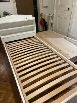 Lit 90x190 avec tête de lit et sommier à lattes / sans matelas