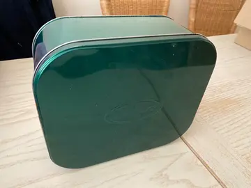 boîte métallique