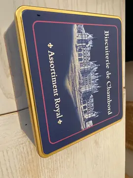 boîte métallique