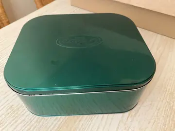 boîte métallique