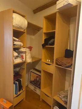 ensemble deux dressing (vidé) + matelas 140