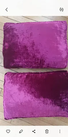 2 coussins bordeaux