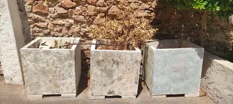 bac à fleurs